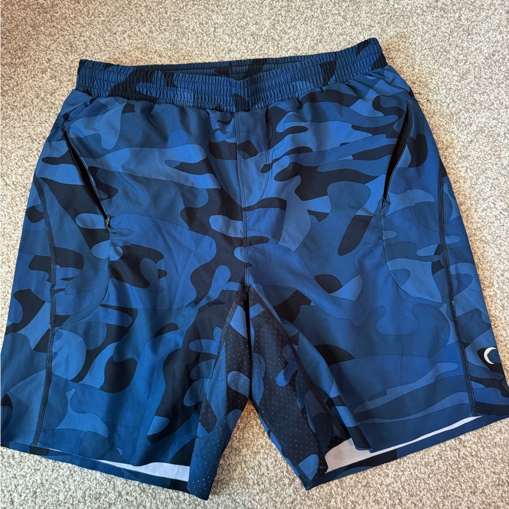 Men’s zyia shorts